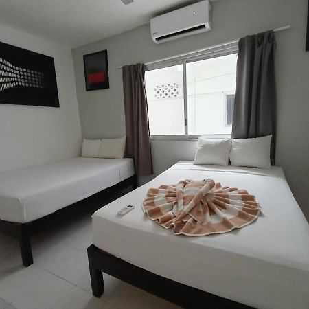 Casa Maria Fernanda Hotel Плая дел Кармен Екстериор снимка