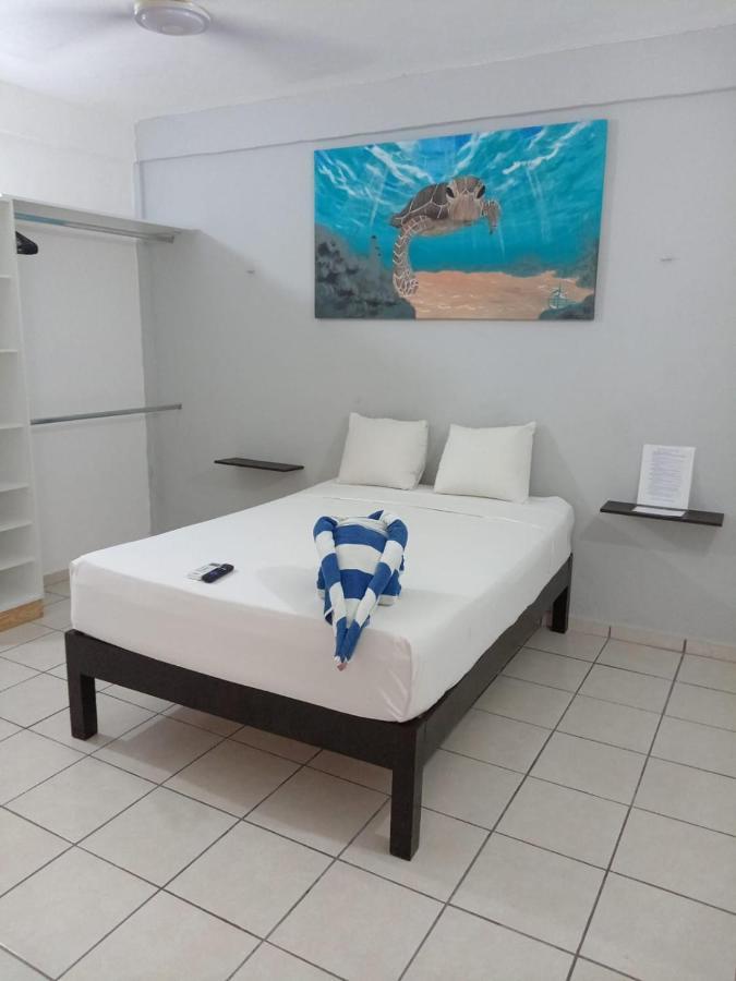 Casa Maria Fernanda Hotel Плая дел Кармен Екстериор снимка