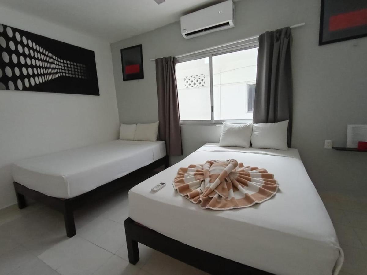 Casa Maria Fernanda Hotel Плая дел Кармен Екстериор снимка